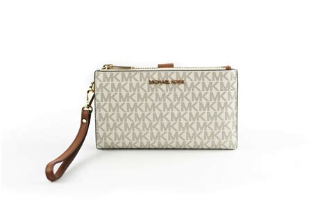 michael kors jet set travel large wristlet|mk jet set large wristlet.